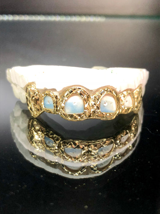 6 Teeth Gold Grillz  - 6 Tops (Diamond Cut w/ Open Face)