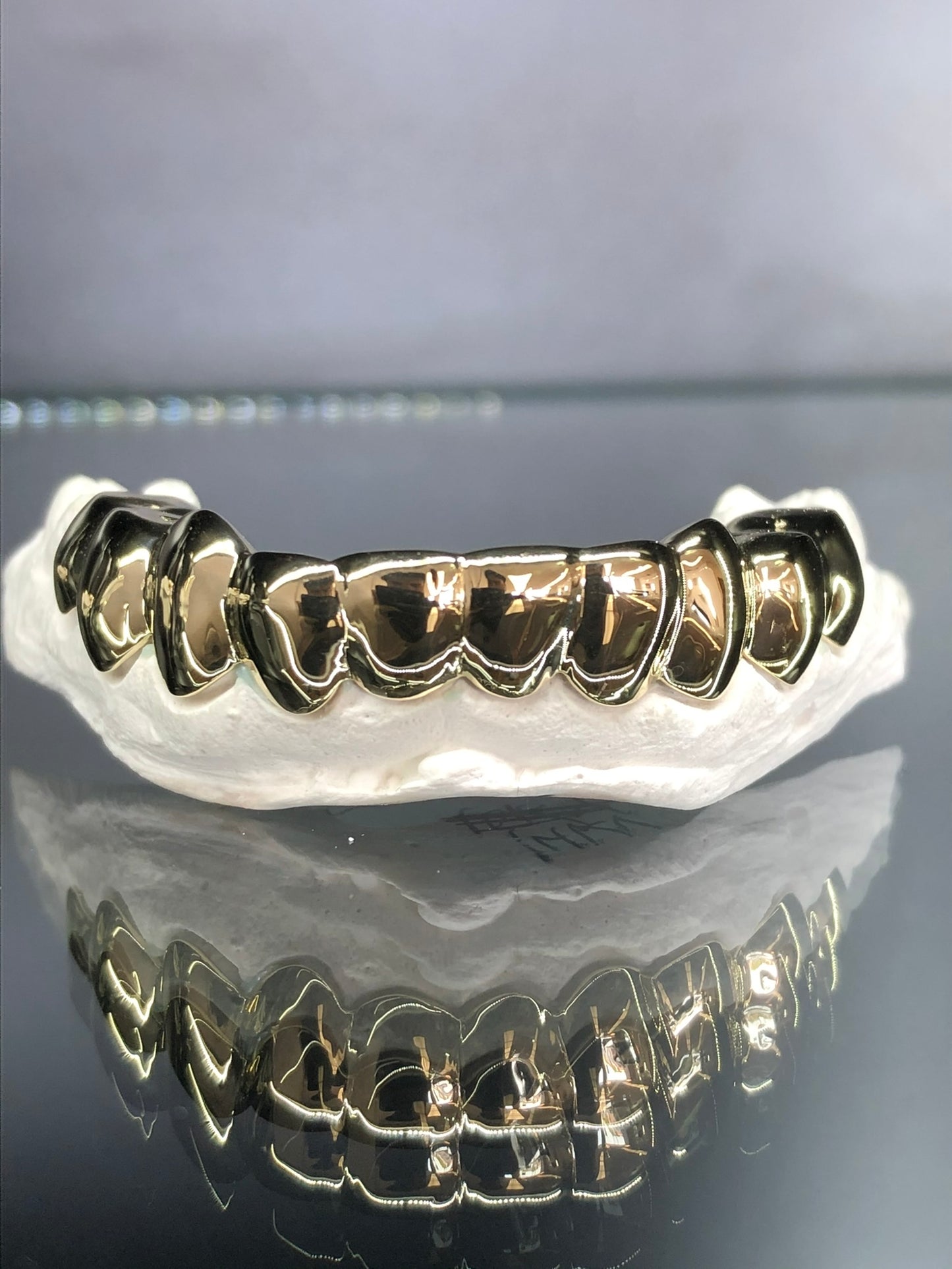 10 Teeth Gold Grillz - 10 Tops or Bottoms (High Polish)