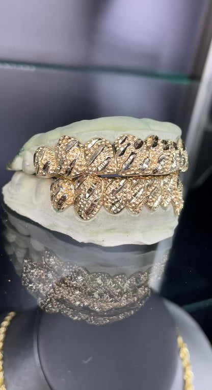 16 Teeth Gold Grillz - 8 Tops/Bottoms (Camo Nugget)
